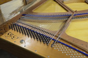 Übel & Lechleiter Klavier Restaurierung